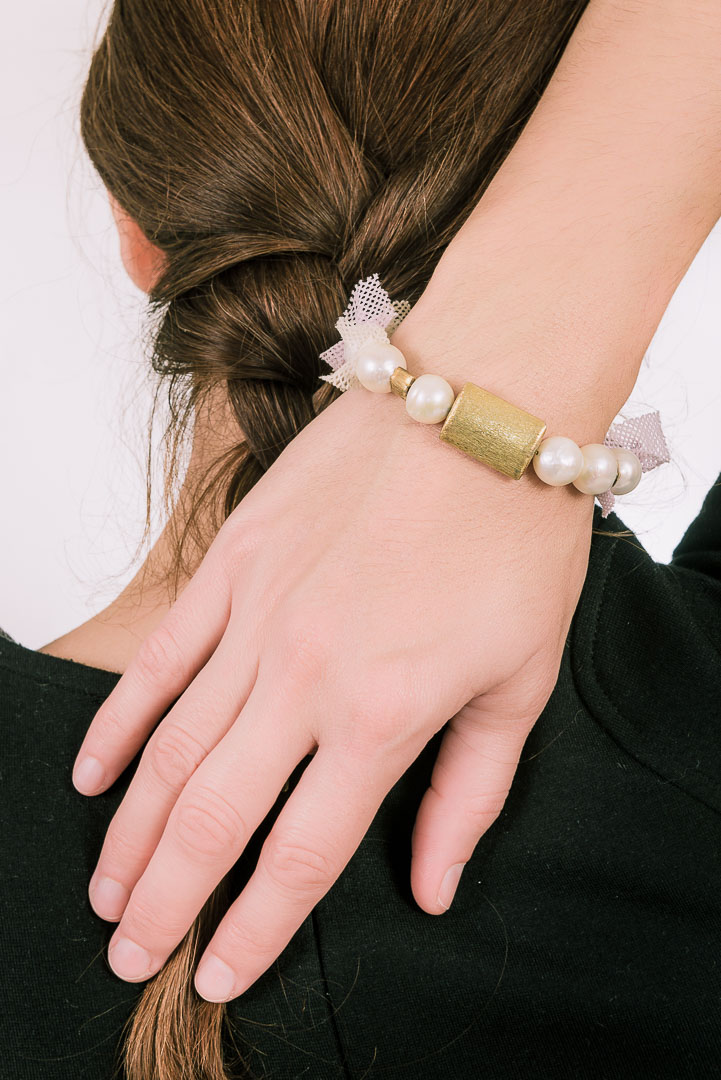 latrakia, handmade earrings and bracelets